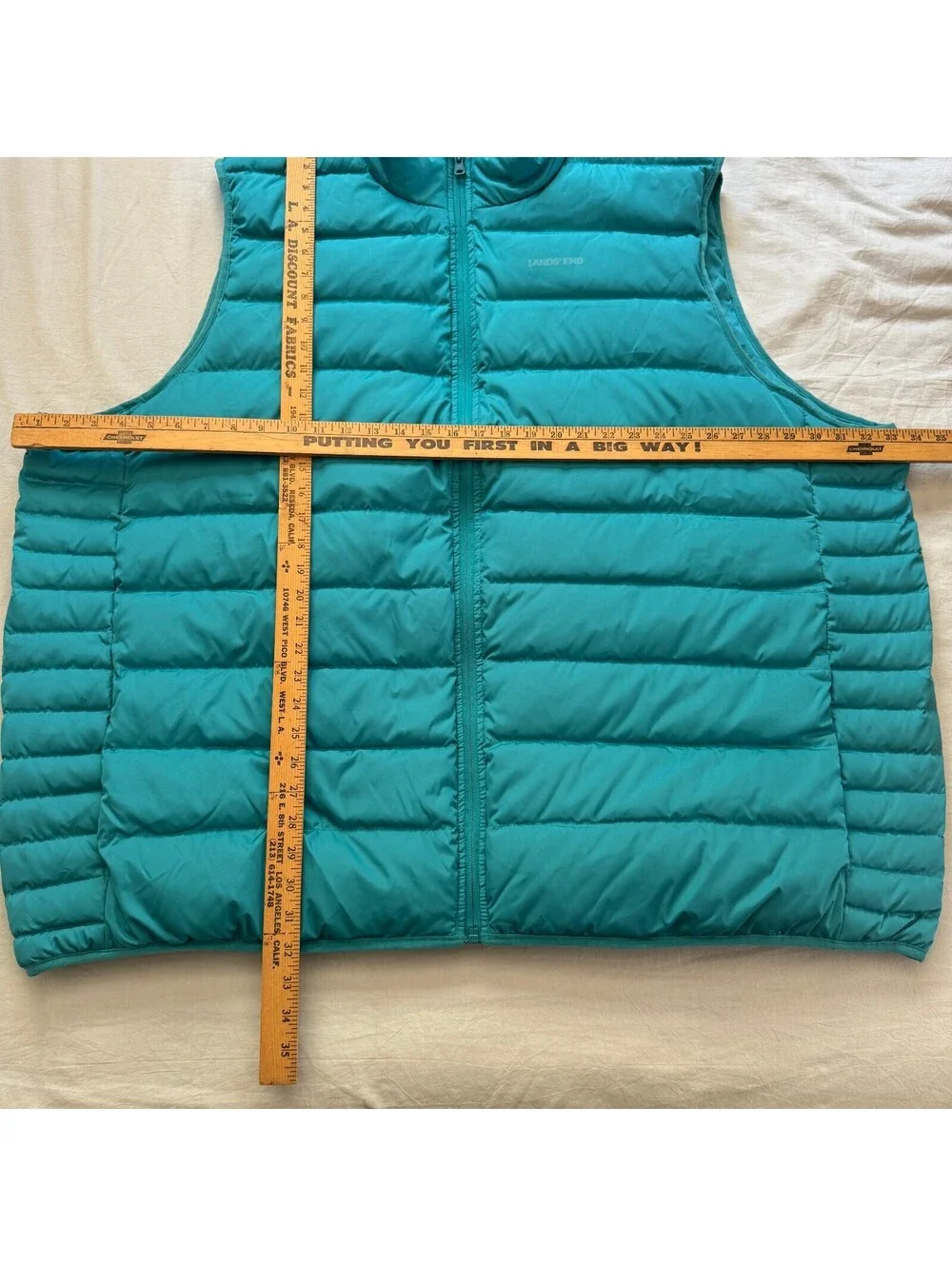 Lands End brand lands
